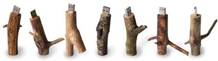 USB-накопители, в деревянном стиле.