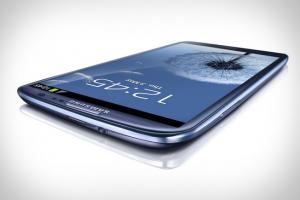 Samsung готовит 4 смартфона-гиганта 