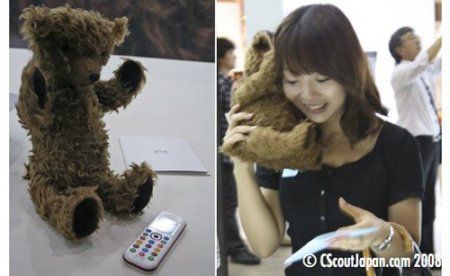 Концептуальный Teddy bear phone