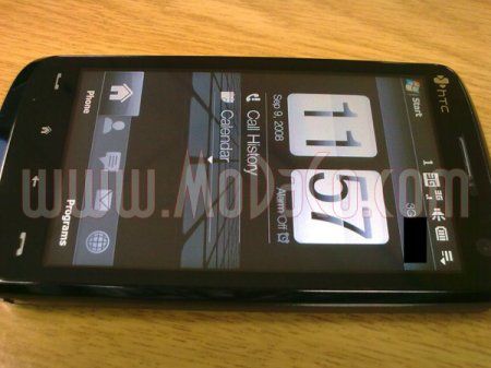 HTC Touch HD с разрешением 480 x 800 fullscreen