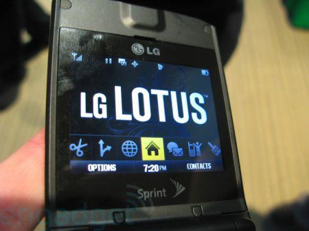 LG Lotus специально для Sprint